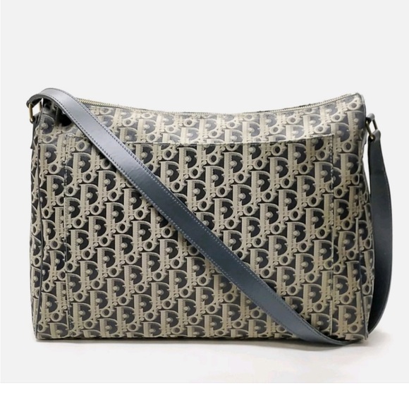 💐LUXURY ONLY!!! SHARE SHOW 💐BAGS WALLETS ACCESSORIES - Picture 2 of 3